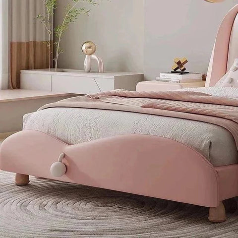 Tumtum Upholstered Luxury Bed