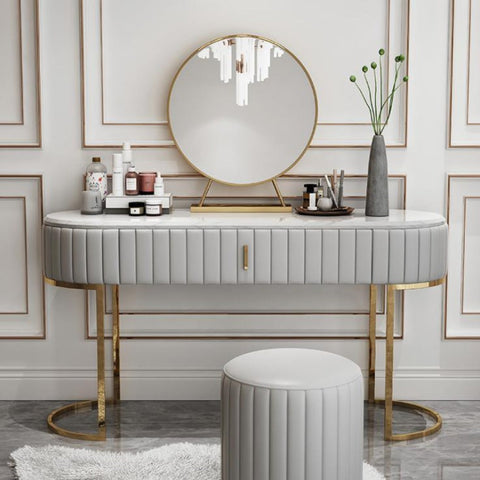 Nexa-dressing-table-in-stainless-steel-gold